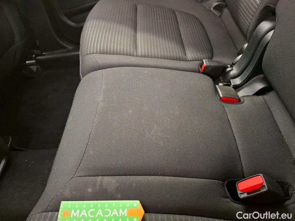  Ford  Kuga FORD  / 2019 / 5P / SUV 2.5 Dur 225 hybrid PHEV Pshift Titanium #118