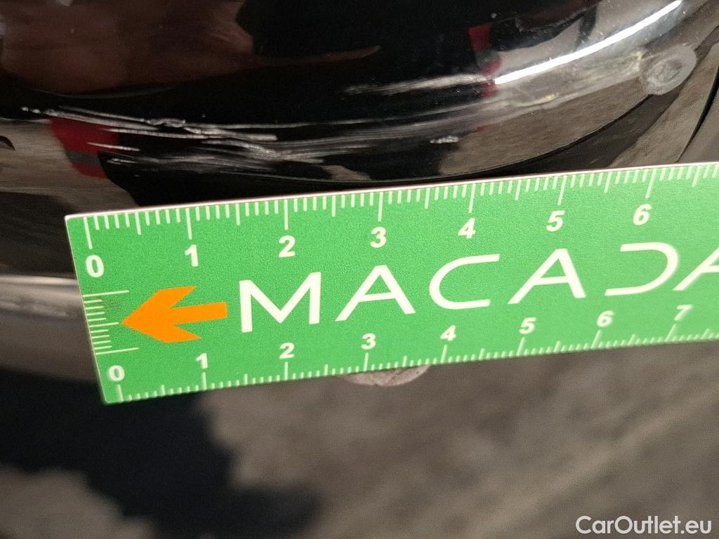  Ford  Kuga FORD  / 2019 / 5P / SUV 2.5 Dur 225 hybrid PHEV Pshift Titanium #128