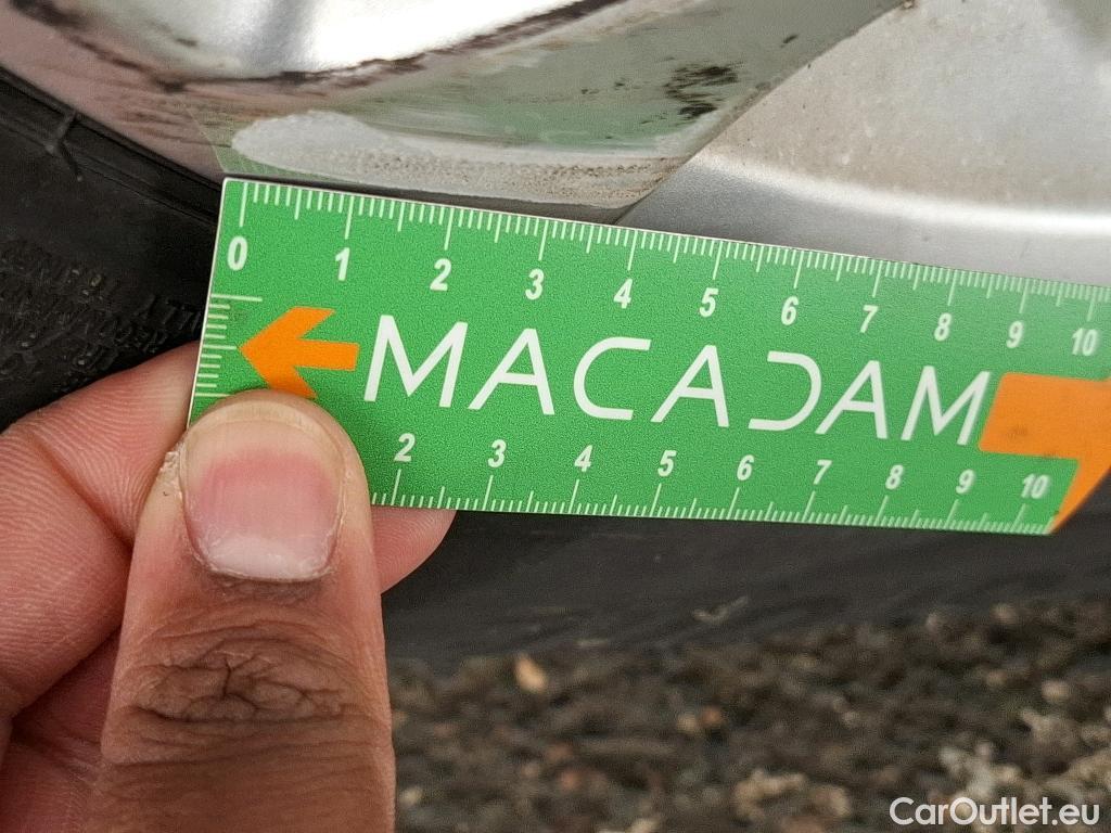  Ford  Kuga FORD  / 2019 / 5P / SUV 2.5 Dur 225 hybrid PHEV Pshift Titanium #53