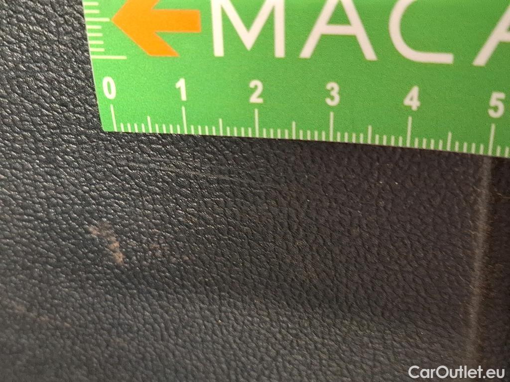  Ford  Kuga FORD  / 2019 / 5P / SUV 2.5 Dur 225 hybrid PHEV Pshift Titanium #63