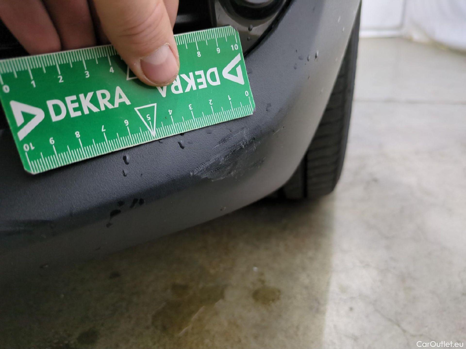  Bmw  X2 Série  sDrive 18i Lounge 1.5 135CV BVA7 E6d #25