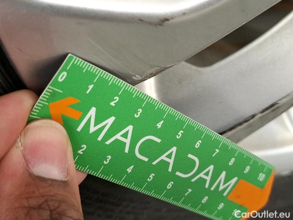  Ford  Kuga FORD  / 2019 / 5P / SUV 2.5 Dur 225 hybrid PHEV Pshift Titanium #55