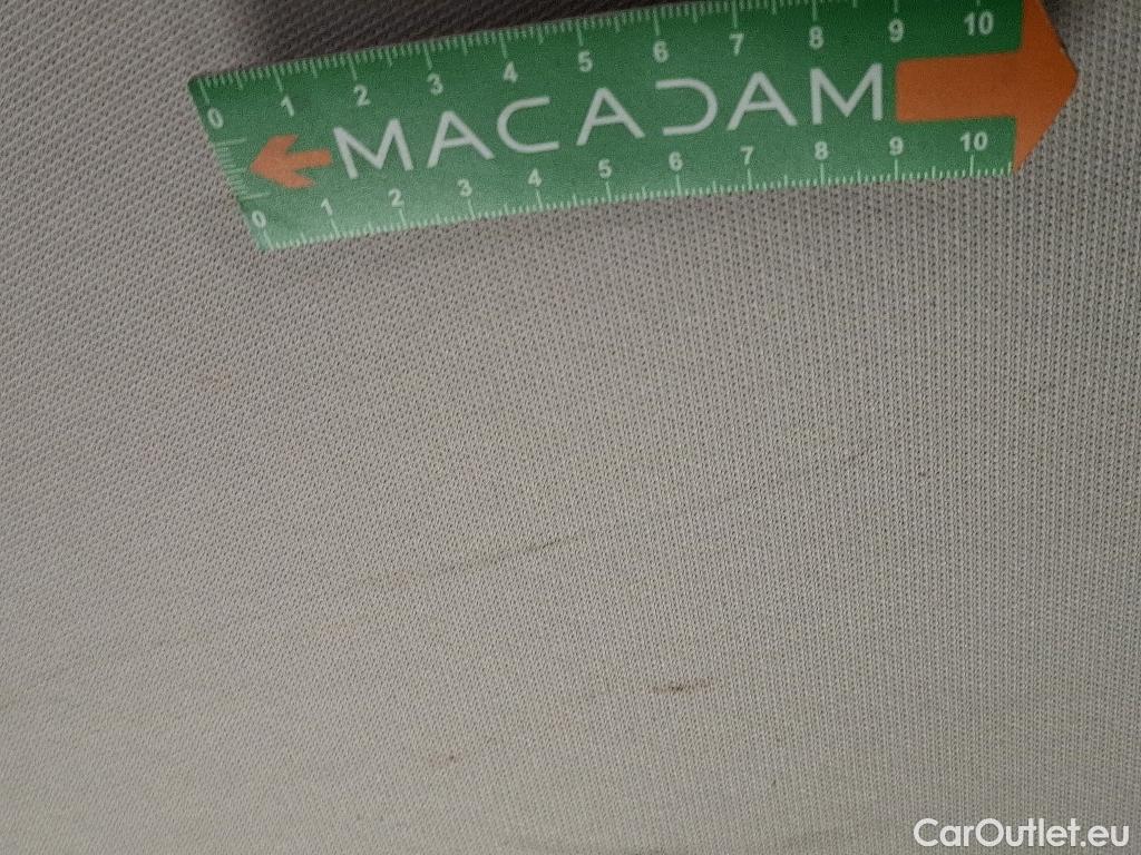  Ford  Kuga FORD  / 2019 / 5P / SUV 2.5 Dur 225 hybrid PHEV Pshift Titanium #123