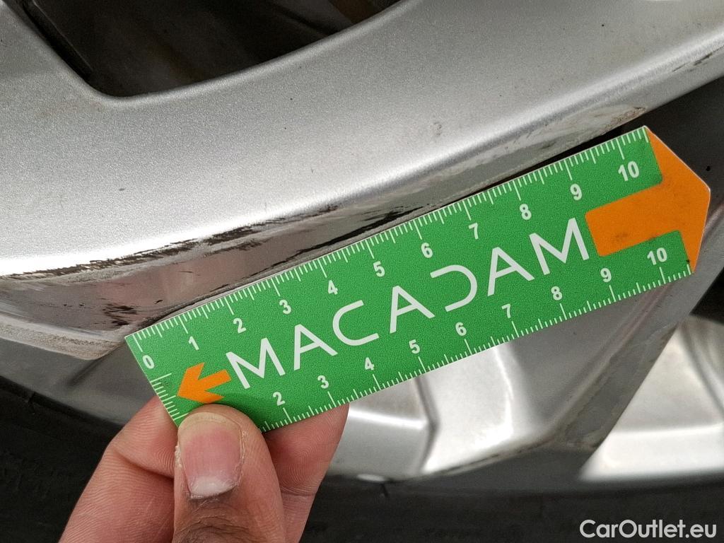  Ford  Kuga FORD  / 2019 / 5P / SUV 2.5 Dur 225 hybrid PHEV Pshift Titanium #54