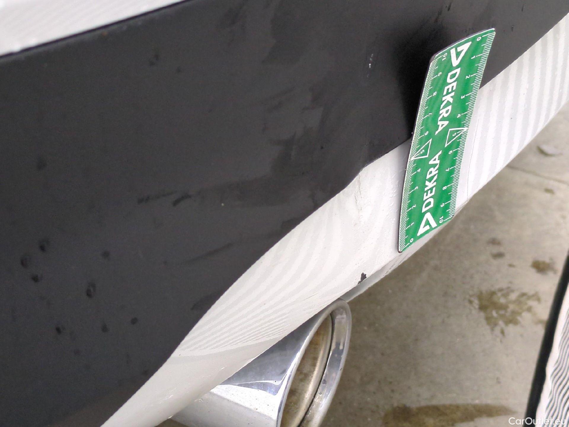  Bmw  X2 Série  sDrive 18i Lounge 1.5 135CV BVA7 E6d #38