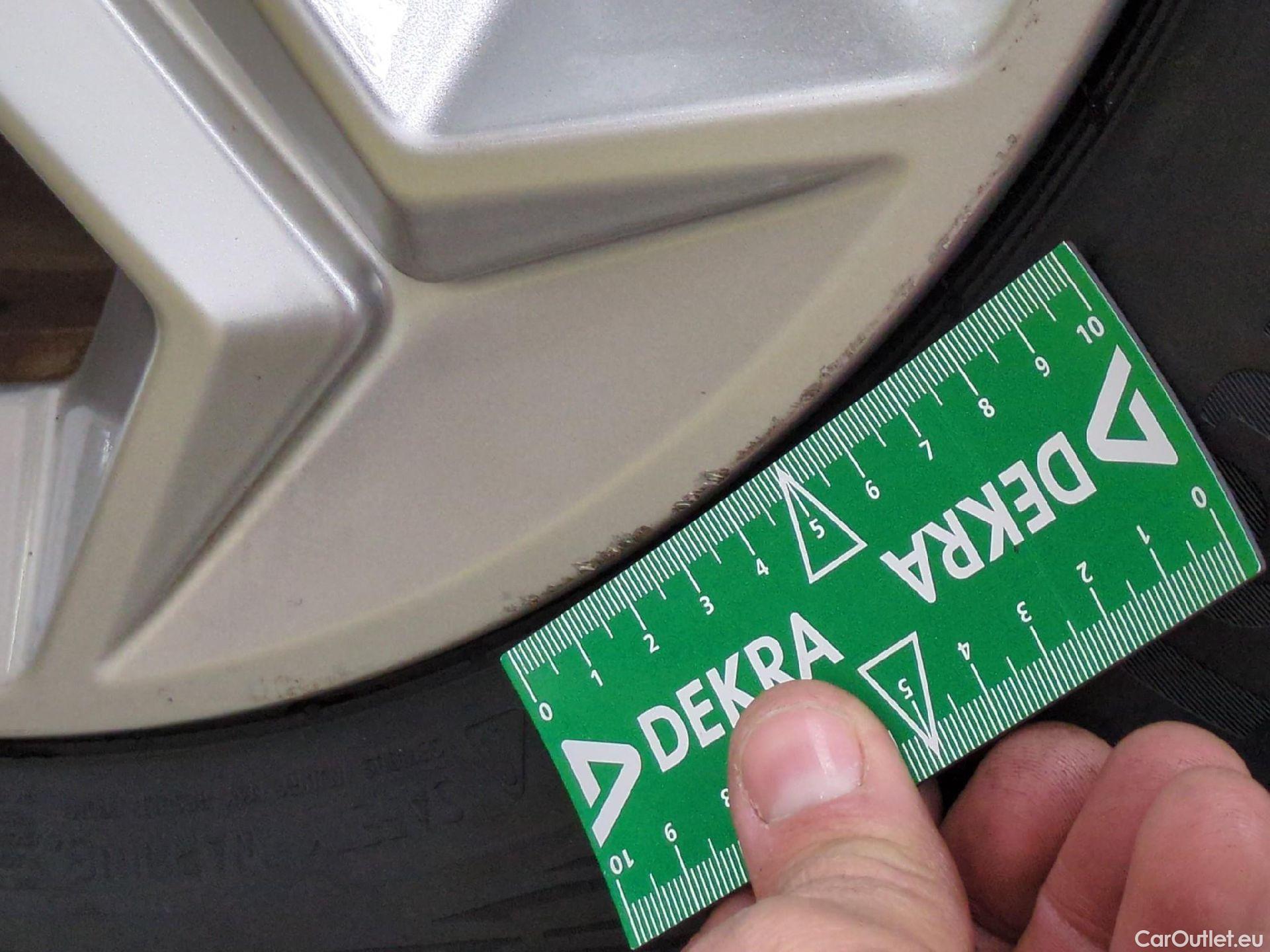  Bmw  X1 BMW  / 2022 / 5P / SUV xDrive25e Business Design DKG7 #1