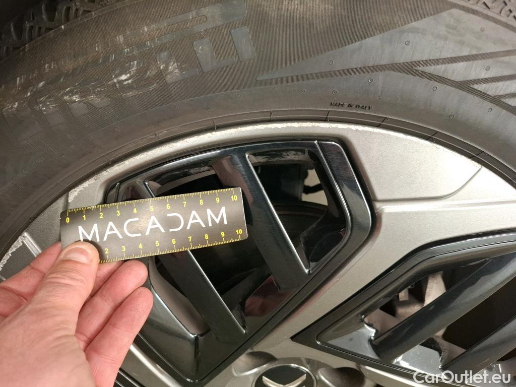  Citroen  C4  Berline Feel Pack 1.5 BlueHDI 130CV BVA8 E6d #2