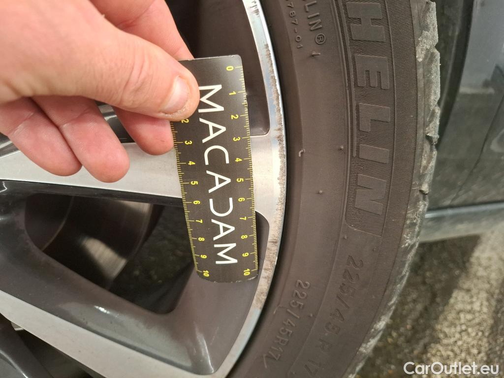  Hyundai  i30  cw Creative 1.6 CRDi 115CV BVA7 E6d #9