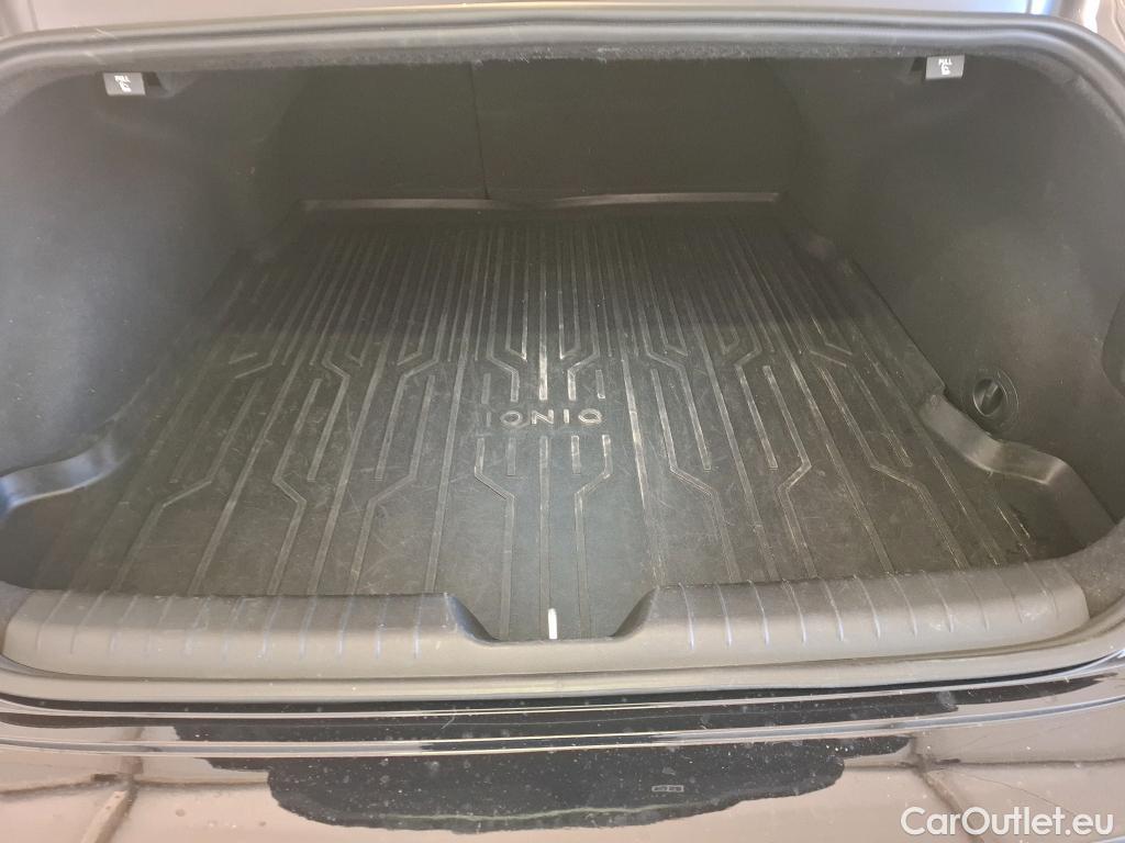  Hyundai   Ioniq Ioniq 6 Creative Electrique 77kWh BVA #12