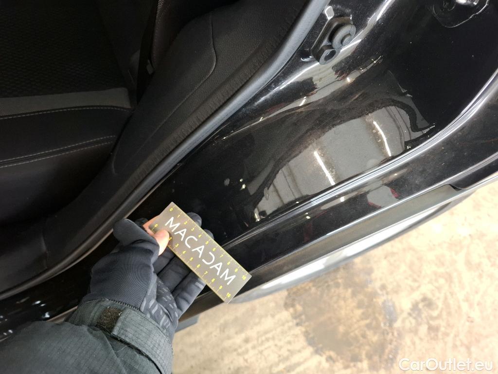  Nissan  Qashqai NISSAN  / 2017 / 5P / Crossover 1.5 DCI 115 DCT Business Edition #49