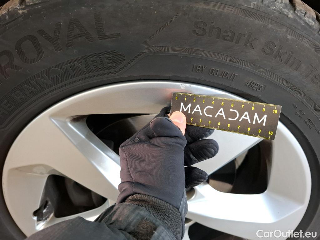  Nissan  Qashqai NISSAN  / 2017 / 5P / Crossover 1.5 DCI 115 DCT Business Edition #17