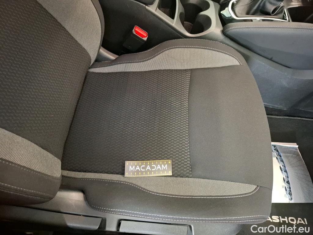  Nissan  Qashqai NISSAN  / 2017 / 5P / Crossover 1.5 DCI 115 DCT Business Edition #9