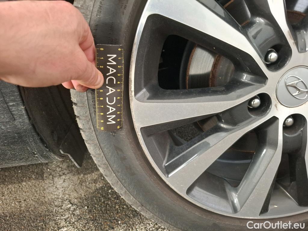  Hyundai  i30  cw Creative 1.6 CRDi 115CV BVA7 E6d #16