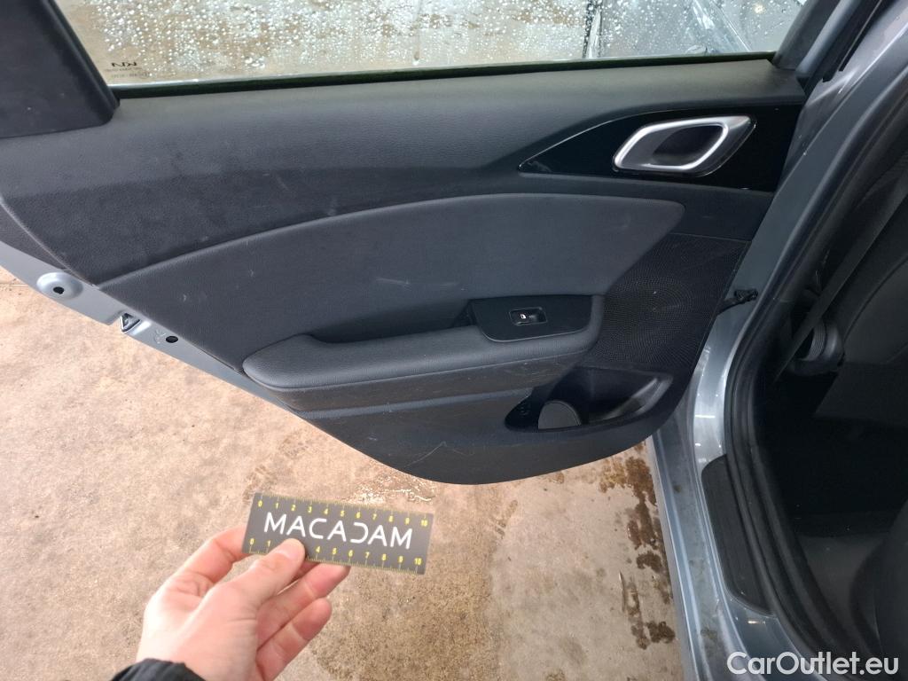  KIA  Cee'd Ceed Sportswagon Active 1.5 T-GDI 160CV BVM6 E6d #11