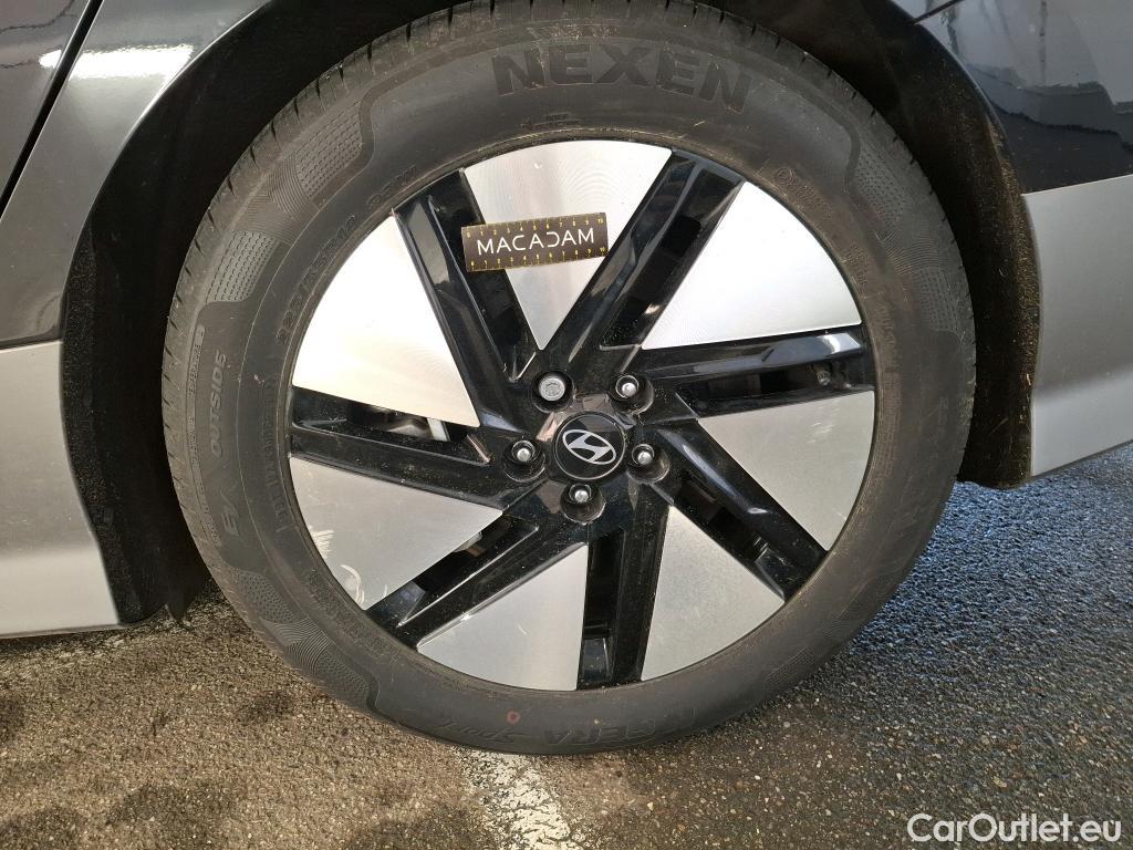  Hyundai   Ioniq Ioniq 6 Creative Electrique 77kWh BVA #16