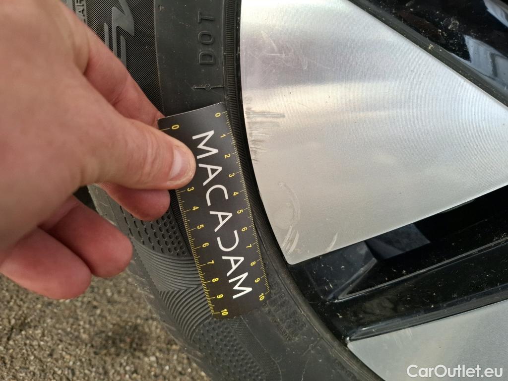  Hyundai   Ioniq Ioniq 6 Creative Electrique 77kWh BVA #17