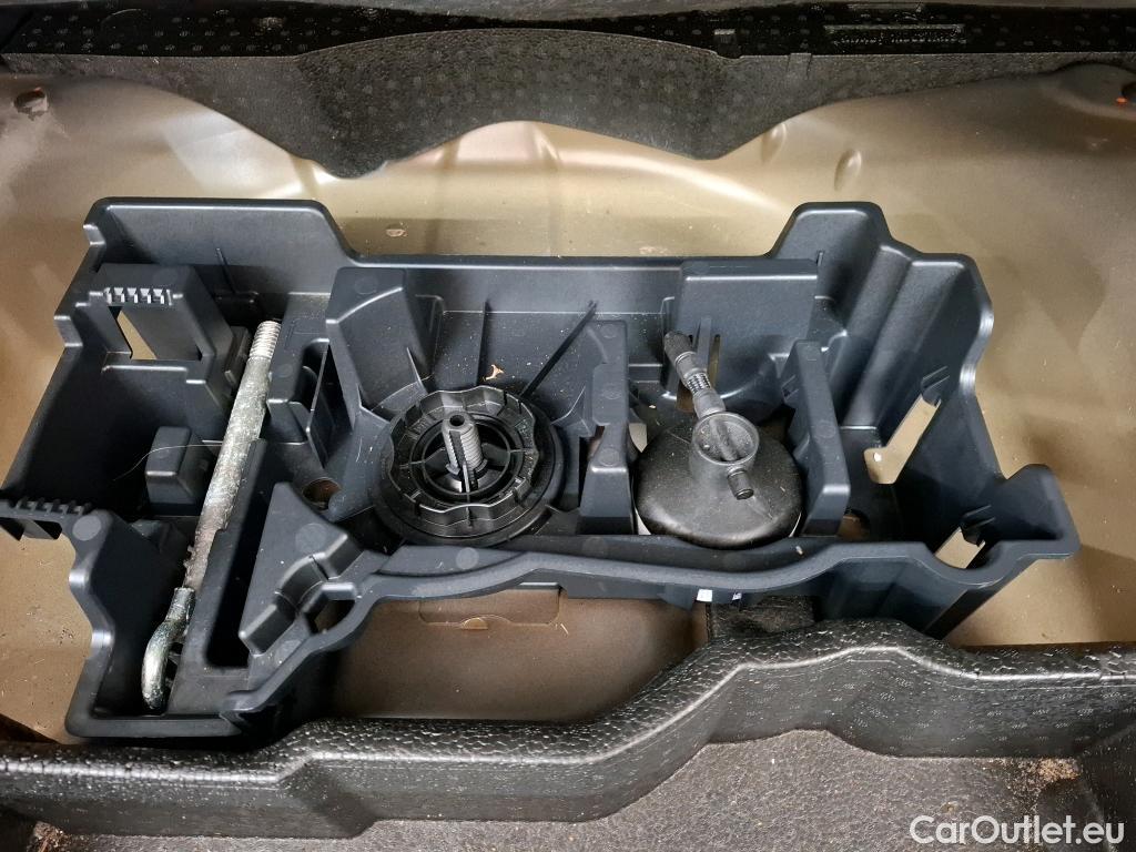  Peugeot  2008  Active Business 1.2 PureTech 100CV BVM6 E6d #29