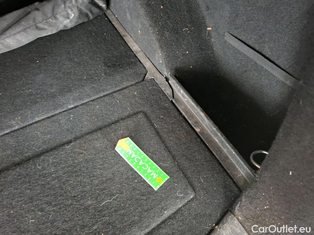  Renault  Megane  IV Grandtour Business 1.5 dCi 110CV BVM6 E6 #8