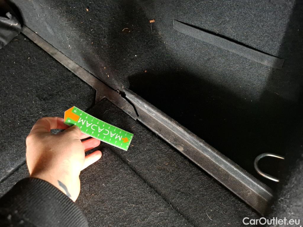  Renault  Megane  IV Grandtour Business 1.5 dCi 110CV BVM6 E6 #9