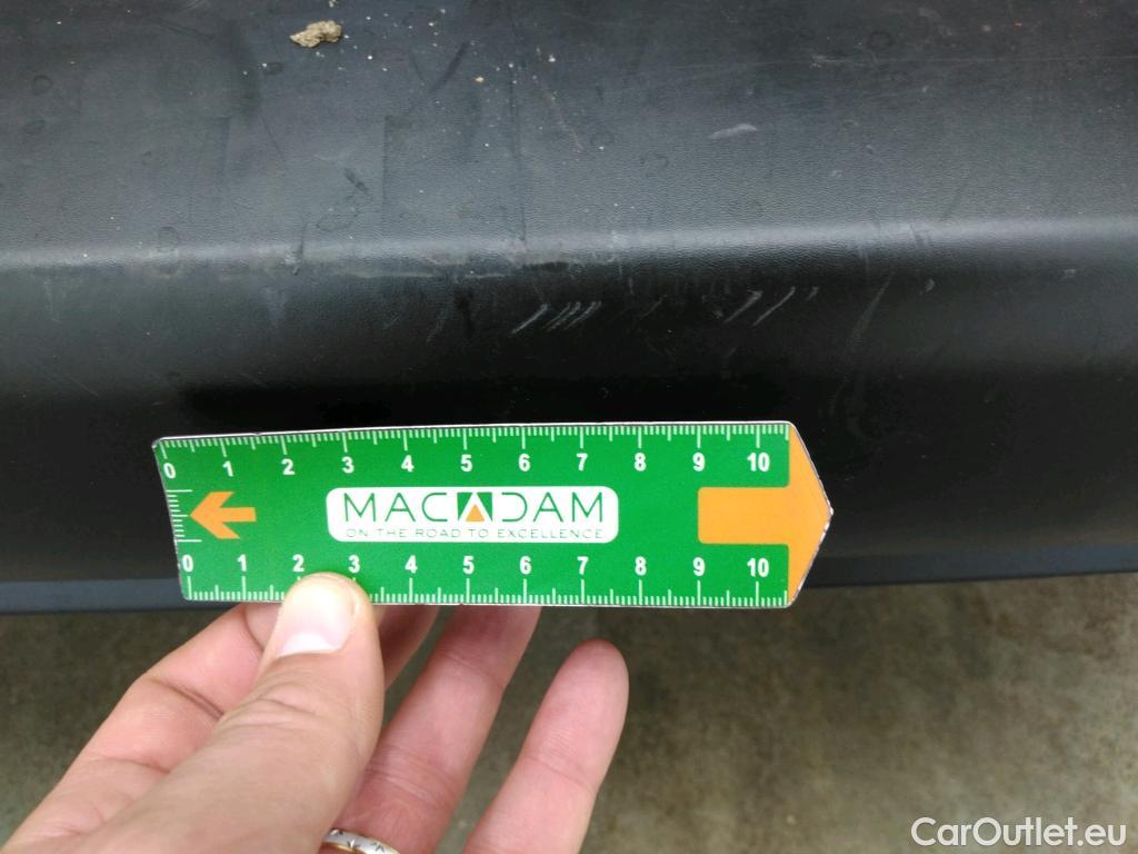  Citroen  Berlingo CITROEN  / 2018 / 4P / Fourgonnette M 1000kg PureTech 110 S&S BVM6 Driver #46