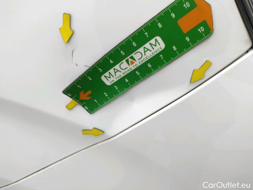  Citroen  Berlingo CITROEN  / 2018 / 4P / Fourgonnette M 1000kg PureTech 110 S&S BVM6 Driver #16