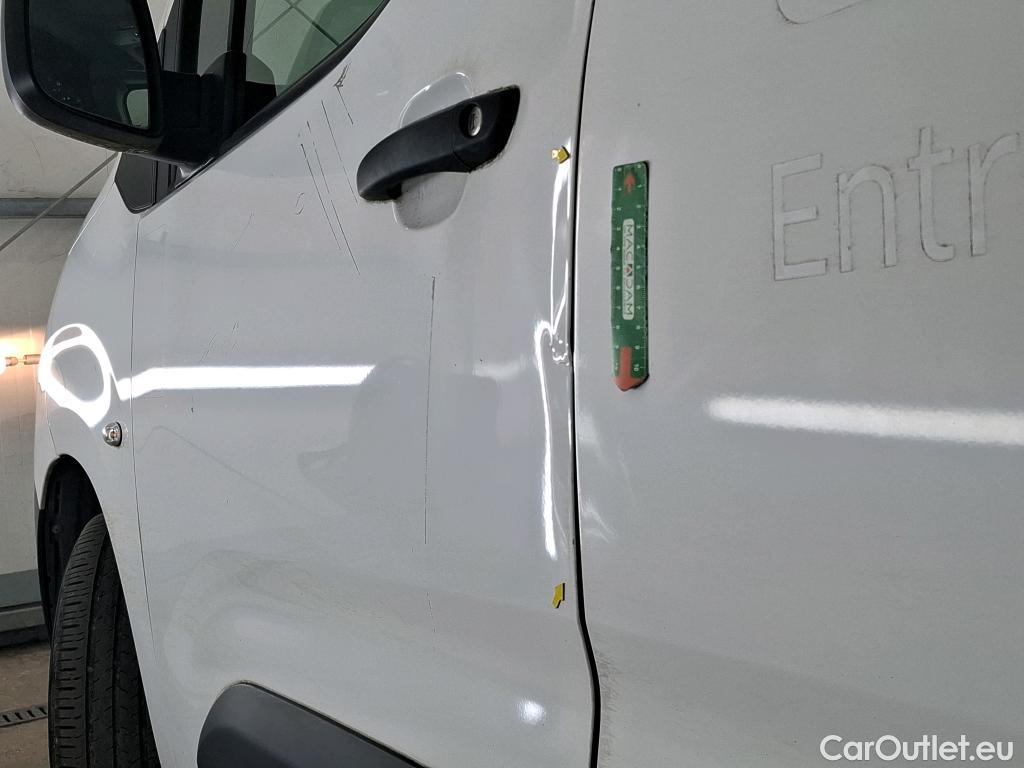  Citroen  Berlingo  Fourgon Club M 650 1.5 BlueHDi 75CV BVM5 E6dT #6