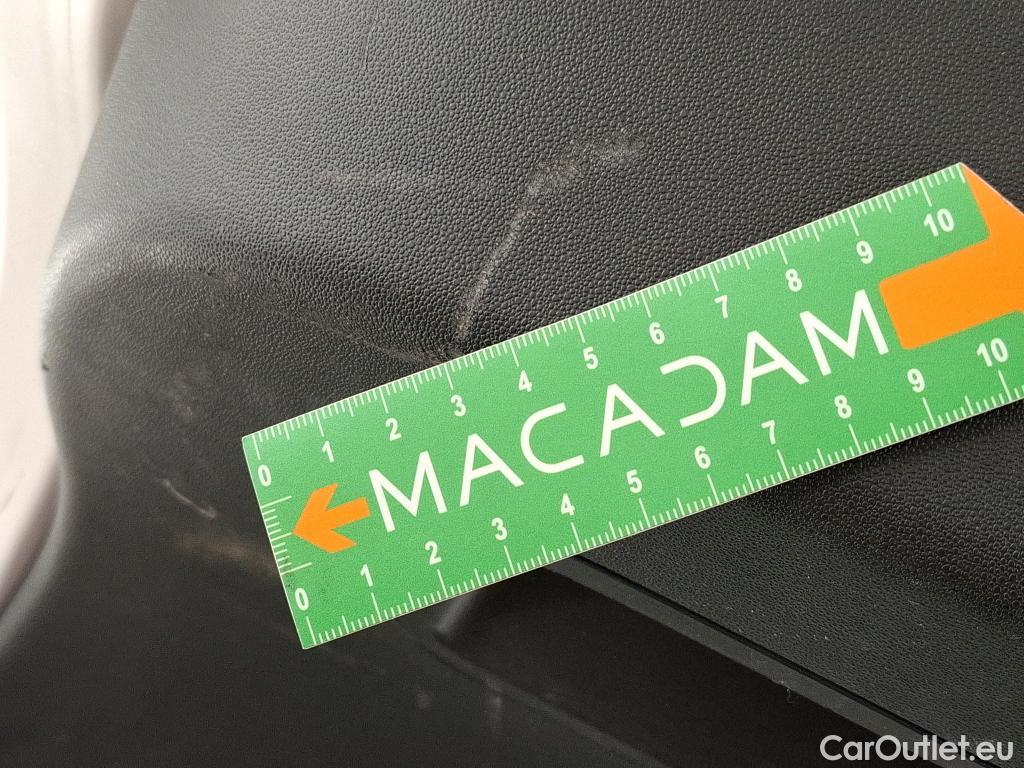  Citroen  C3  Société Feel 1.5 BlueHDI 100CV BVM6 E6d #15