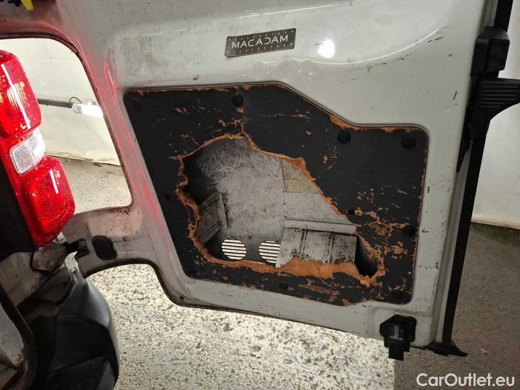  Citroen  Jumpy CITROEN  / 2016 / 4P / Fourgon tôlé XL BlueHDi 120 S&S BVM6 (340 Nm) Club #38