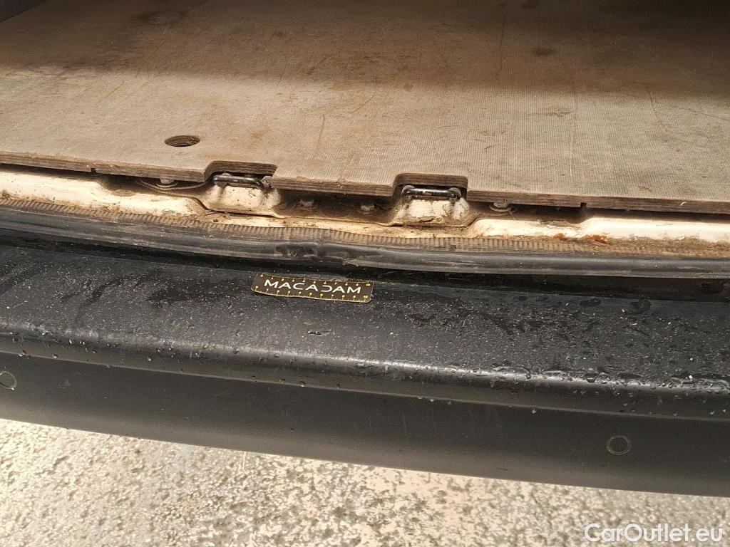  Citroen  Jumpy CITROEN  / 2016 / 4P / Fourgon tôlé XL BlueHDi 120 S&S BVM6 (340 Nm) Club #23