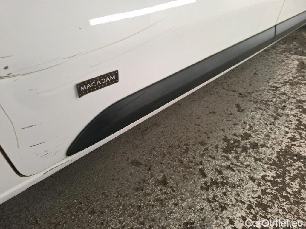  Citroen  Jumpy CITROEN  / 2016 / 4P / Fourgon tôlé XL BlueHDi 120 S&S BVM6 (340 Nm) Club #52