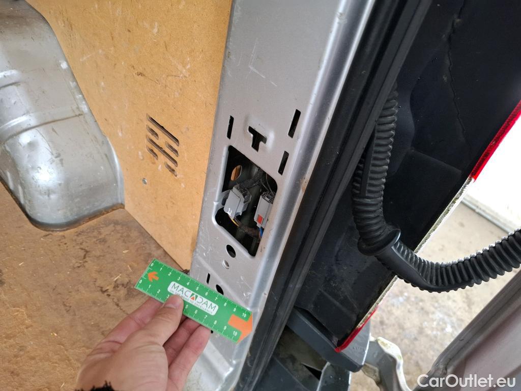  Ford  Transit  Fourgon 310 L3 Trend 2.0 TDCi 105CV BVM6 E6 #16