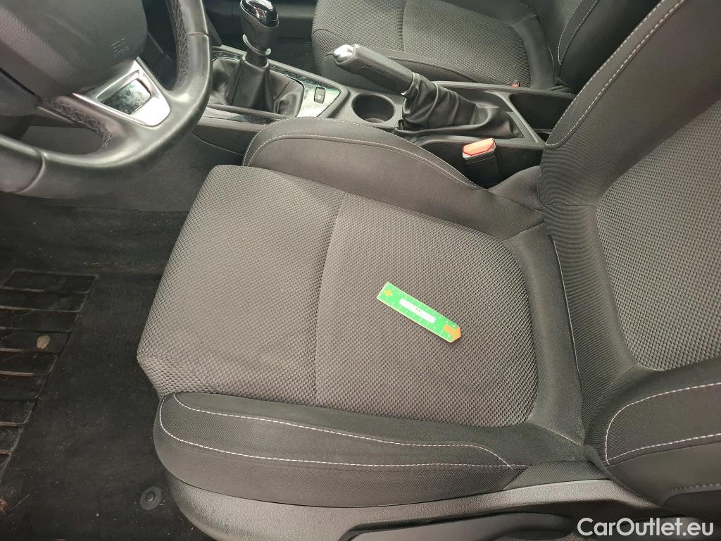  Renault  Megane  IV Berline 5pt. Société Air 1.5 dCi 90CV BVM6 E6 #28