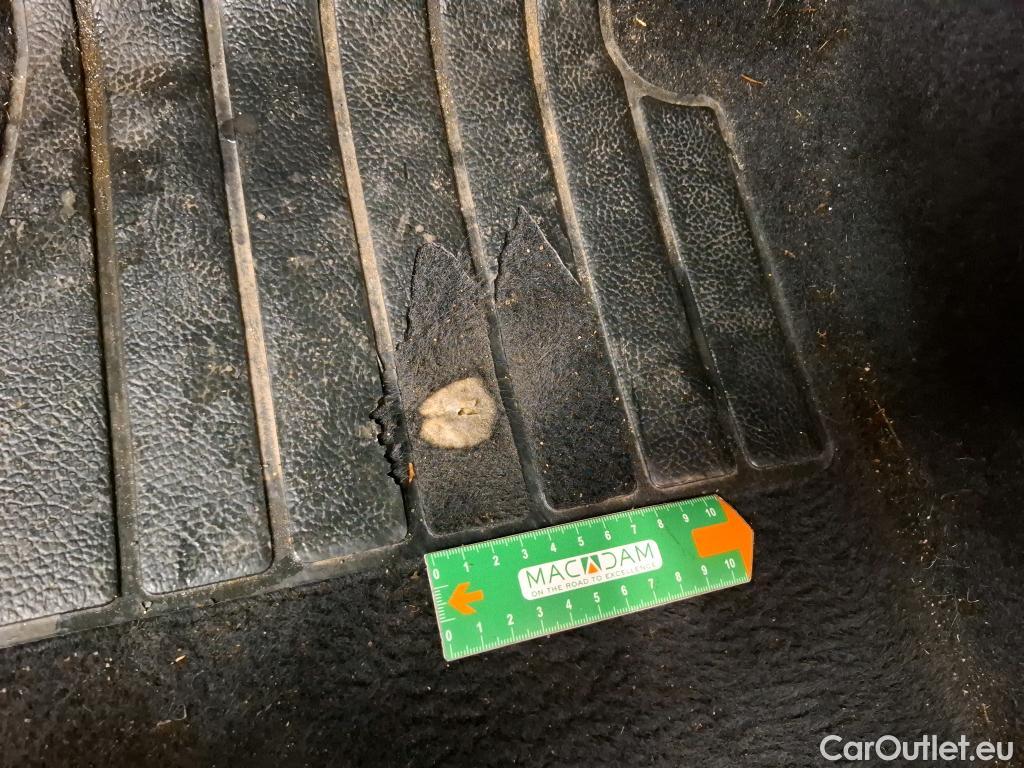  Renault  Megane  IV Berline 5pt. Société Air 1.5 dCi 90CV BVM6 E6 #3