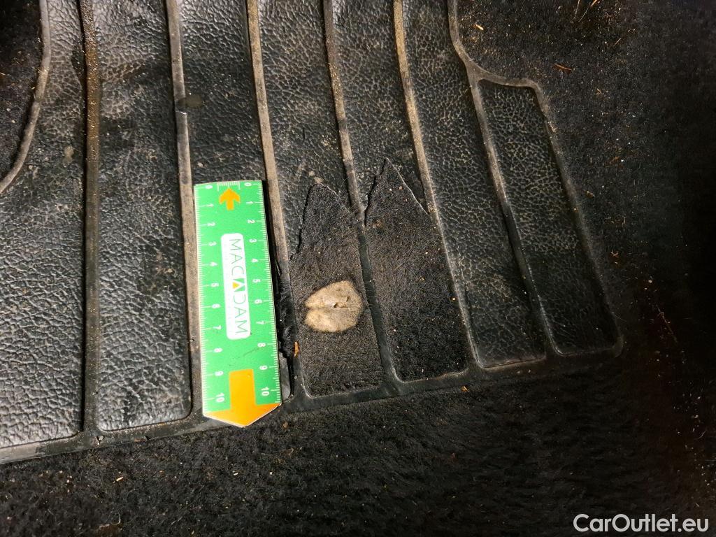  Renault  Megane  IV Berline 5pt. Société Air 1.5 dCi 90CV BVM6 E6 #2