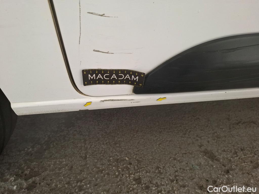  Citroen  Jumpy CITROEN  / 2016 / 4P / Fourgon tôlé XL BlueHDi 120 S&S BVM6 (340 Nm) Club #32