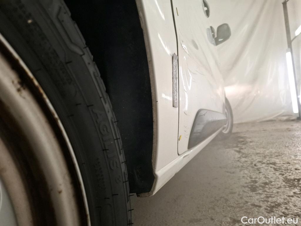  Citroen  Jumpy CITROEN  / 2016 / 4P / Fourgon tôlé XL BlueHDi 120 S&S BVM6 (340 Nm) Club #19