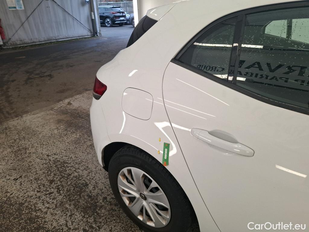  Renault  Megane  IV Berline 5pt. Société Air 1.5 dCi 90CV BVM6 E6 #25