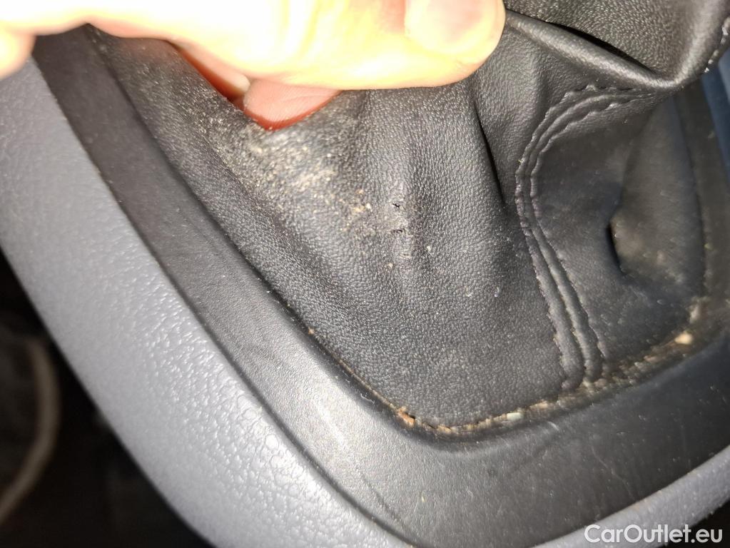  Peugeot  Expert  Fourgon Asphalt Standard 1.5 HDi 120CV BVM6 E6d #23