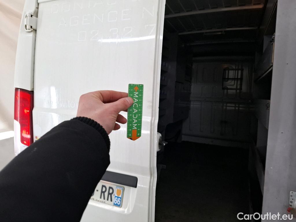  Peugeot  Boxer  Fourgon Surélevé 333 L2H2 Asphalt BlueHDi 140 Stop&Start 140CV BVM6 #2