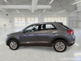  Volkswagen  T-ROC VOLKSWAGEN  / 2017 / 5P / SUV 1.5 TSI ACT BUSINESS DSG #8