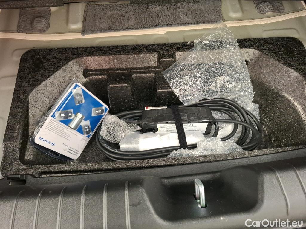  Hyundai   Ioniq Ioniq 6 Creative Electrique 77kWh BVA #3