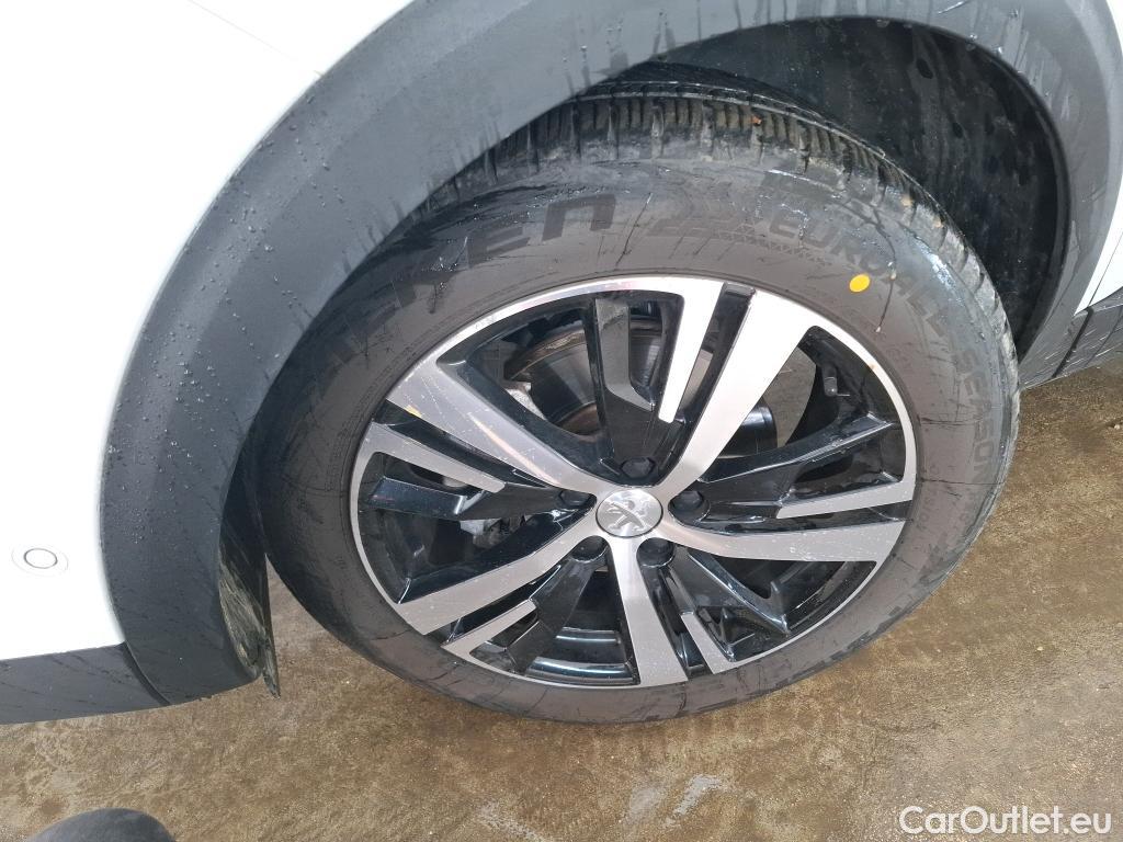  Peugeot  3008  GT 1.2 PureTech 130CV BVA8 E6d #4