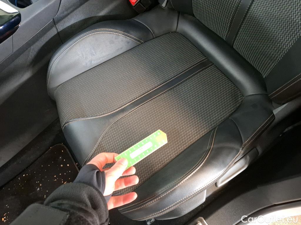  Peugeot  3008  GT 1.2 PureTech 130CV BVA8 E6d #2