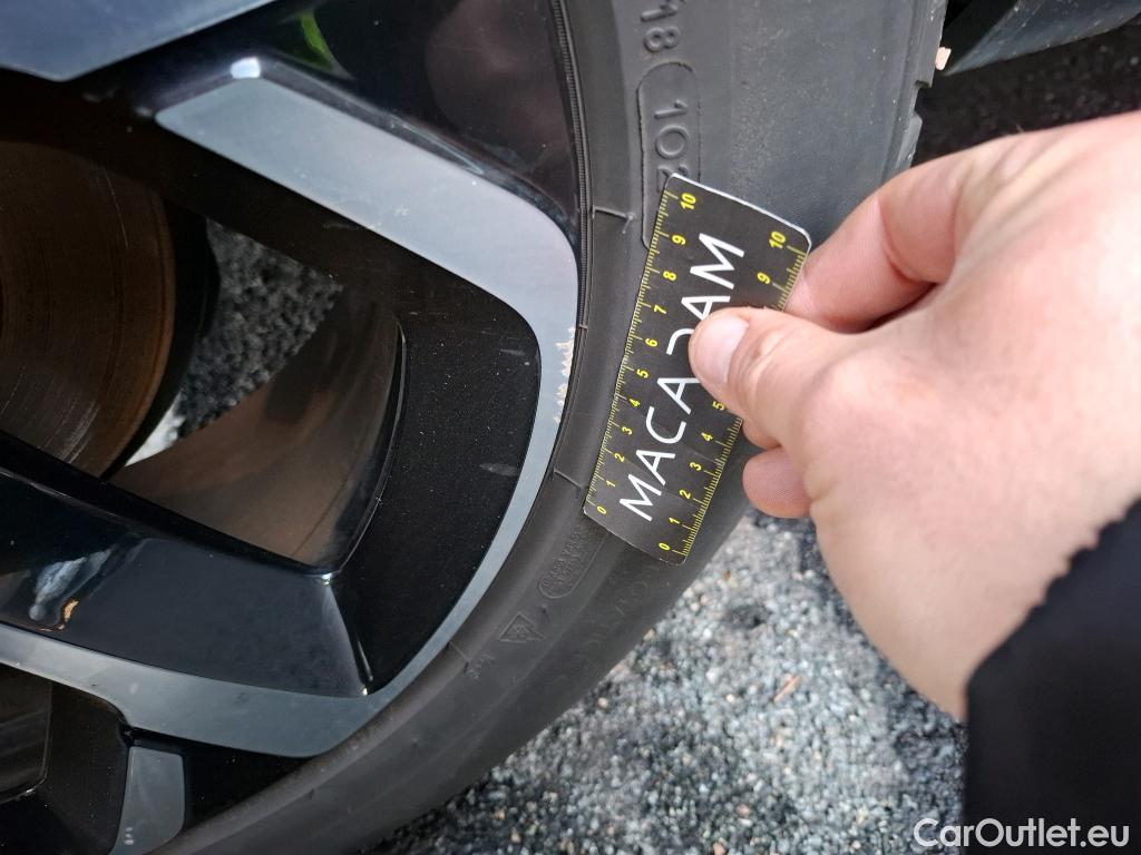  Citroen  C5 CITROEN  Aircross  2018  5P  SUV Hybrid 225 EAT8 Business #23