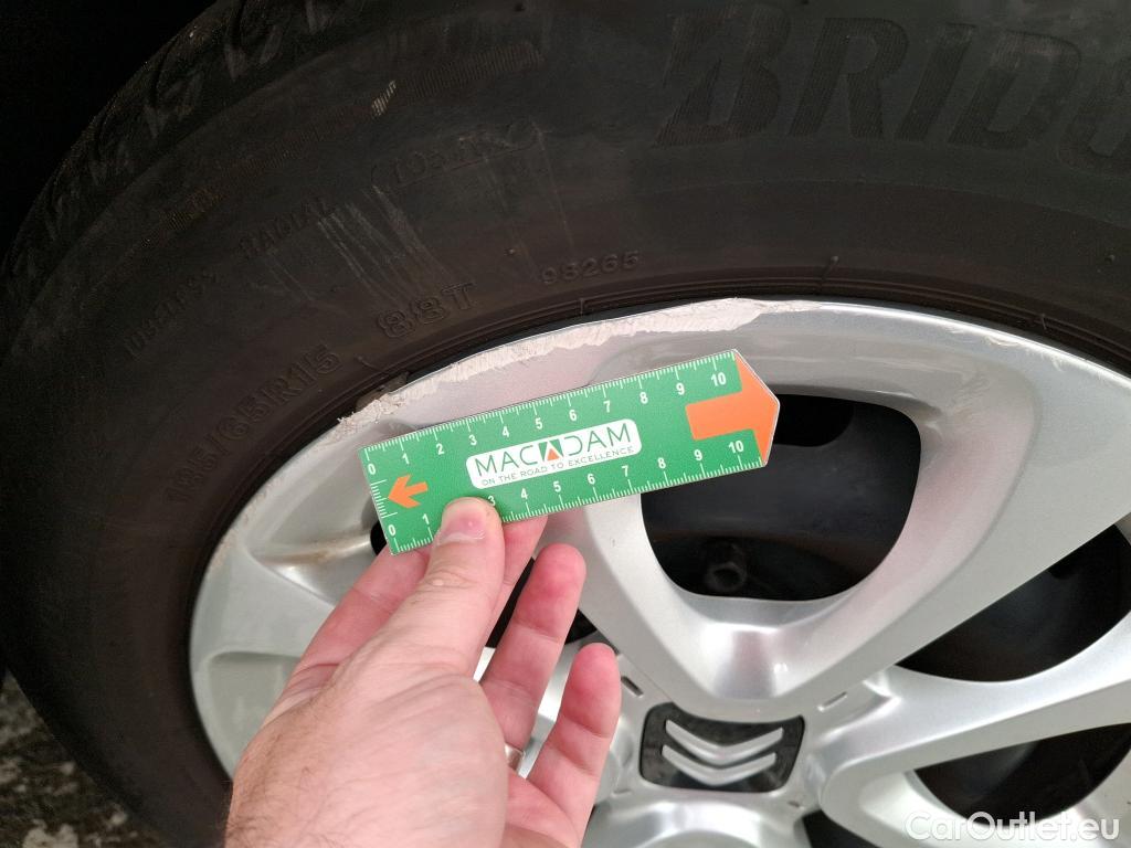  Citroen  C3  Feel Business 1.2 PureTech 80CV BVM5 E6d #11