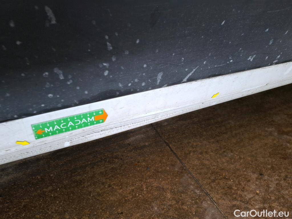  Citroen  Jumper CITROEN  VU 4p Fourgon 35 L2H2 BlueHDi 130 BVM6 Club #19