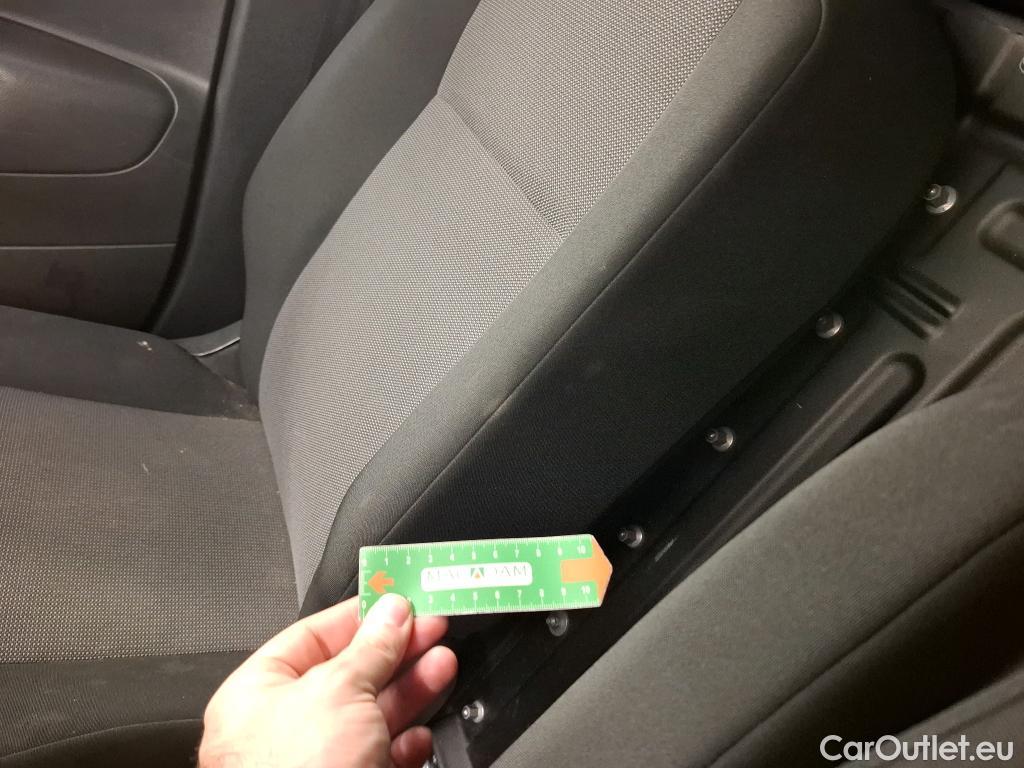  Citroen  Berlingo  Fourgon Club M 650 1.5 BlueHDi 75CV BVM5 E6dT #30