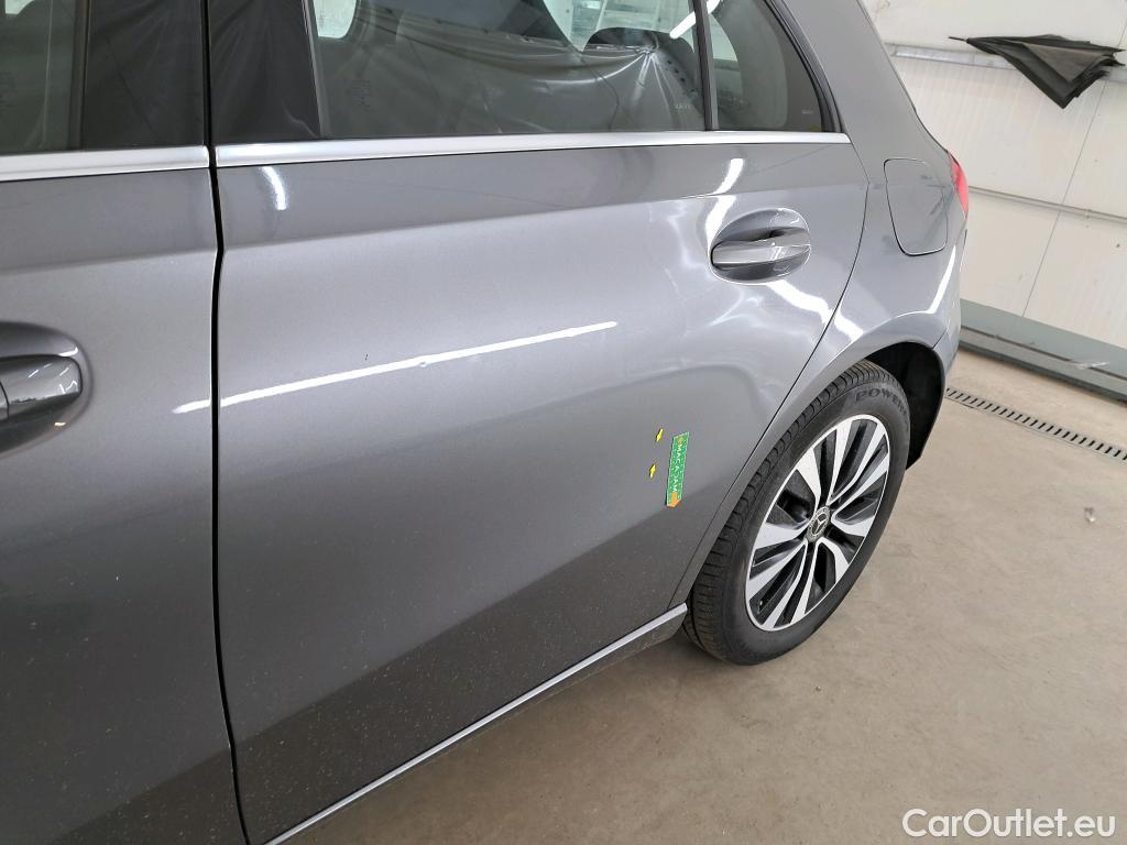  Mercedes  A-Klasse MERCEDES-BENZ Classe A Compact / 2018 / 5P / Berline A 250 e Business Line 8G-DCT #12