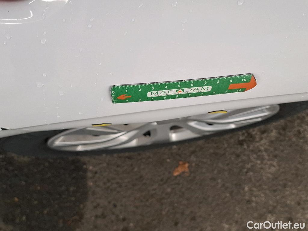  Peugeot  208  Active 1.6 HDi 75CV BVM5 E6 #6