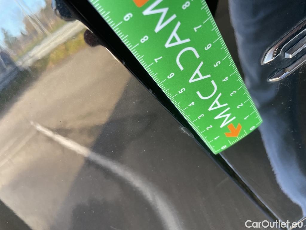  Peugeot  3008 PEUGEOT  / 2020 / 5P / SUV 1.6 HYBRID 225 E-EAT8 Allure Pack #39